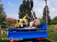 Kamenný kříž pod farou v Bělotíně od roku 2015