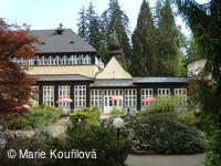 Trasa pro vozíčkáře a různá poutní zastavení