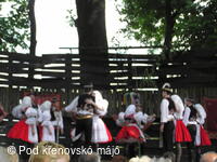 Folklorní festival Pod křenovskó májó