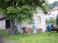 oprava podlahy ve zbrojnici