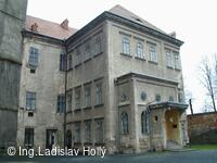 Tovačov, Zámek - vnitřní nádvoří